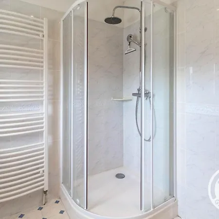 A Saint-georges Pres De - Fr-1-622-98 Feriehus Doue-en-Anjou