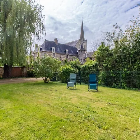 A Saint-georges Pres De Doue-en-Anjou